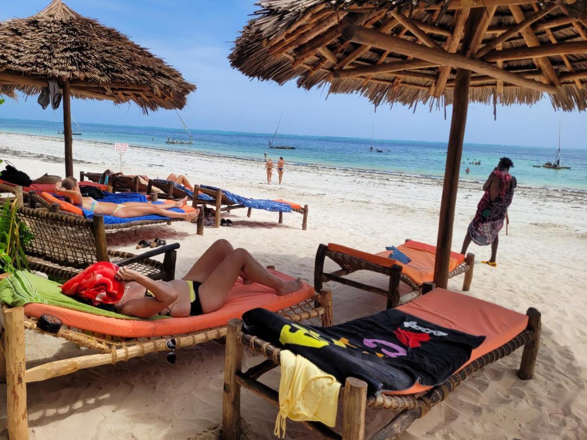 Sipano Beach Lodge Kiwengwa Ківенґва Екстер'єр фото