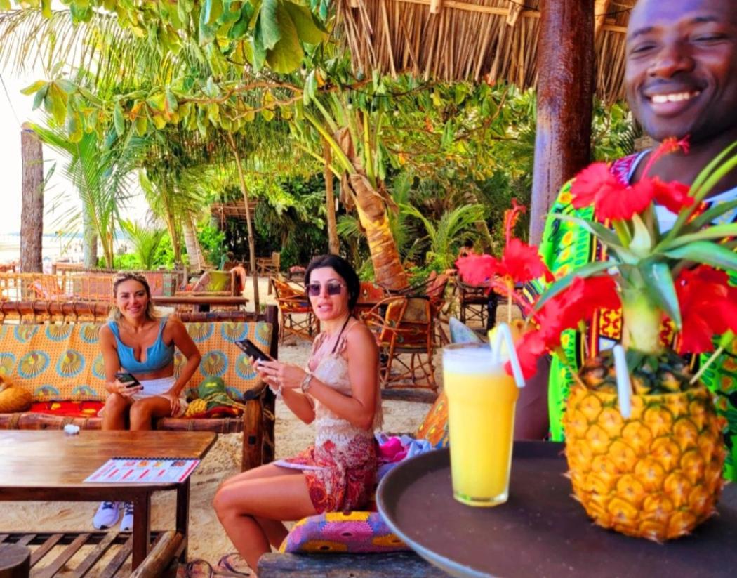 Sipano Beach Lodge Kiwengwa Ківенґва Екстер'єр фото