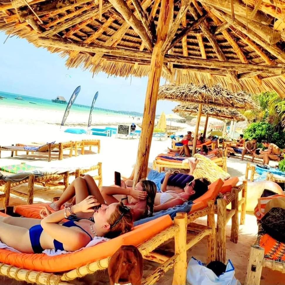 Sipano Beach Lodge Kiwengwa Ківенґва Екстер'єр фото